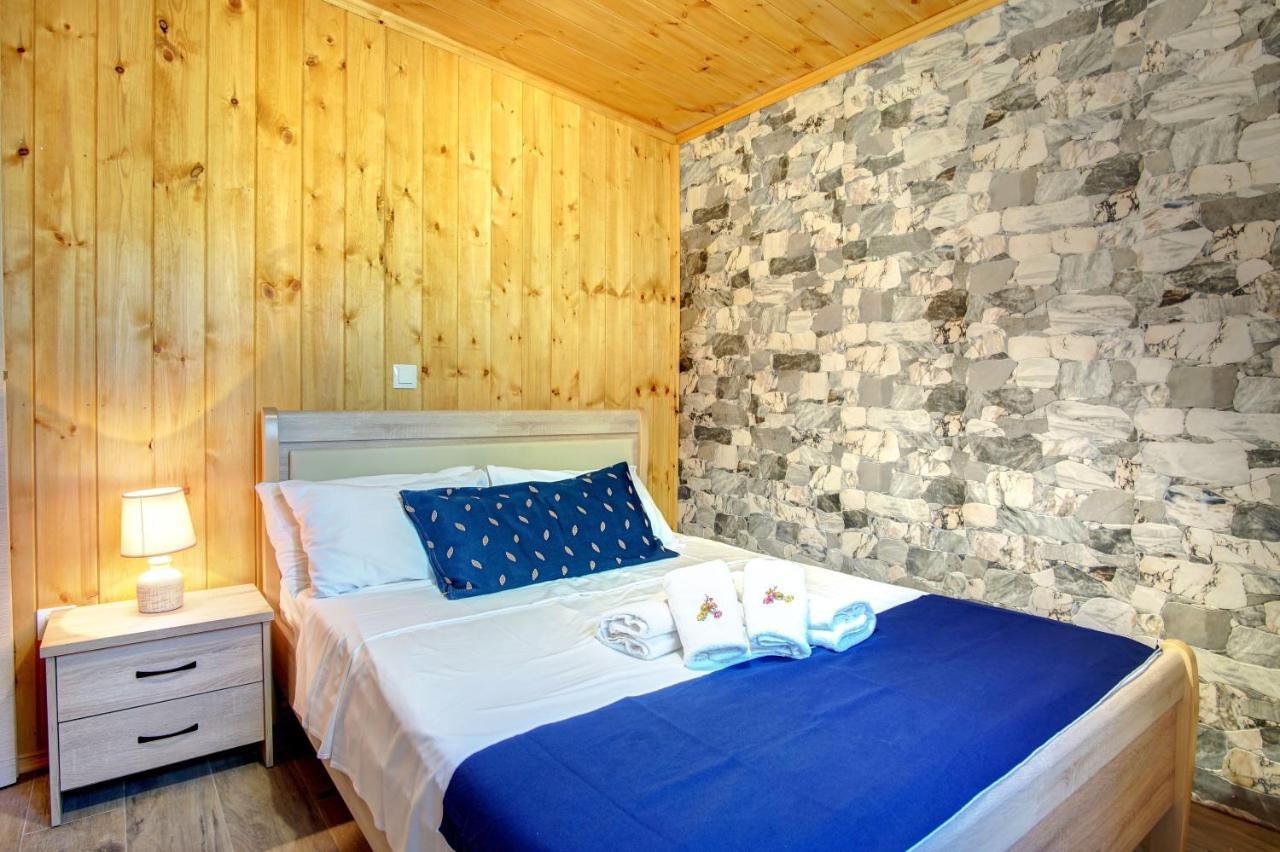 فيلا Terezina Wood House Kanakádes المظهر الخارجي الصورة
